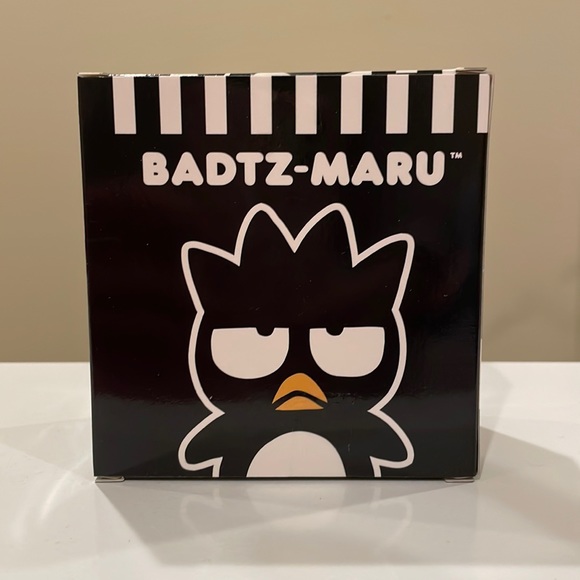 New Sanrio Badtz-maru and Fries Flocked Figurines - Picture 3 of 5